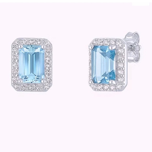 Genuine Blue Topaz 925 Sterling Silver Emerald Cut Stud Earrings in Gift Box NEW - Picture 4 of 6
